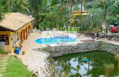 Casa em condomínio para venda, 03 suítes e 05 vagas