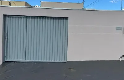 Casa com 2 quartos à venda na Rua 3, Qd 4, Residencial Lago de Cristal, Caldas Novas