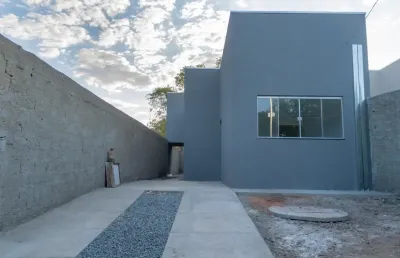 Casa modelo para construção e aquisição no setor mansões das águas quentes