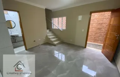 Casa com 2 quartos para alugar na Rua Sanches de Aguiar, Vila Oratório, São Paulo