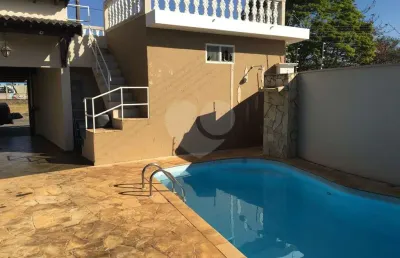 Casa com 3 quartos à venda na Rua Cinco, 171, Centro, Itirapina