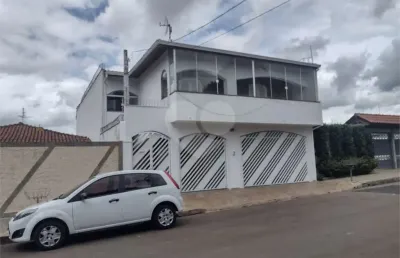 Casa com 4 quartos à venda na Rua Francisco Schiavone, 853, Jardim Beatriz, São Carlos