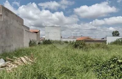 Terreno à venda na Rua João Guastaldi, 219, Jardim Letícia, São Carlos