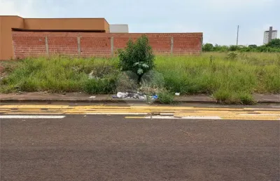 Terreno à venda na Rua Alois Partel, 24, Jardim Hikare, São Carlos