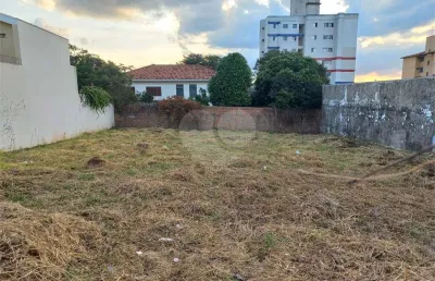 Terreno à venda na Rua dos Inconfidentes, 2, Parque Arnold Schimidt, São Carlos