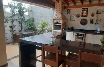 Casa com 3 quartos à venda na Rua José Luiz Olaio, 34, Jardim Ricetti, São Carlos