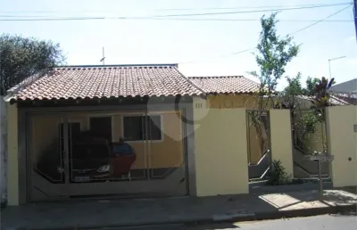 Casa com 3 quartos à venda na Rua Ricardo de Assis Pereira, 111, Jardim Ipanema, São Carlos