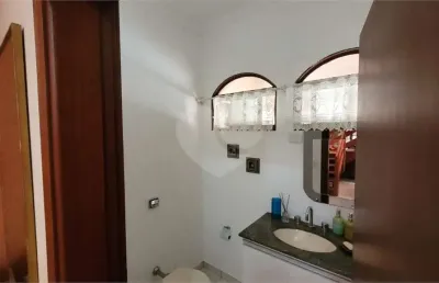 Casa em condomínio fechado com 8 quartos à venda na Alameda Congonhas do Campo, 126, Parque Sabará, São Carlos