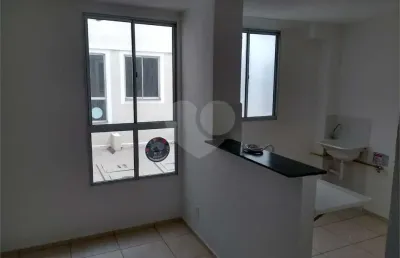 Apartamento  no condomínio residencial monte everest