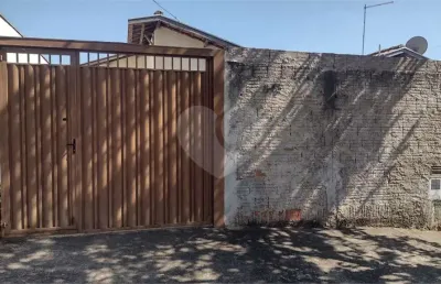 Casa com 2 quartos à venda na Rua Eugênio Cardinalli, 843, Parque Novo Mundo, São Carlos