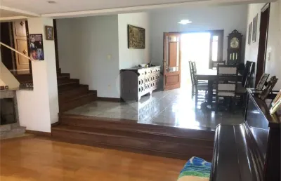 Casa em condomínio fechado com 3 quartos à venda na Alameda das Laranjeiras, 255, Parque Faber Castell I, São Carlos