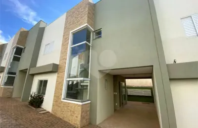 Casa em condomínio fechado com 3 quartos à venda na Rua Irmã Maria São Félix, 23, Jardim Cardinalli, São Carlos