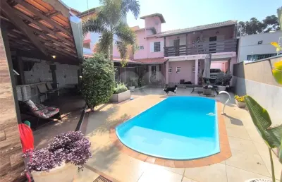 Casa com 3 quartos à venda na Avenida Américo Walter Buchvieser, 250, Parque Santa Marta, São Carlos