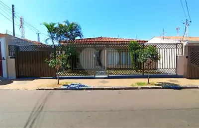 Casa com 3 quartos à venda na Rua Major José Inácio, 3264, Centro, São Carlos