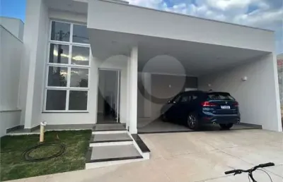 Casa em condomínio fechado com 3 quartos à venda na Avenida Pedro Muszkat, 911, Residencial Samambaia, São Carlos