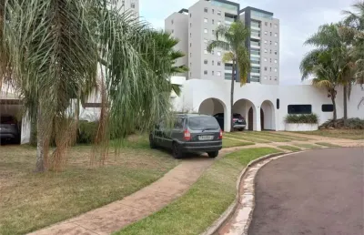 Terreno à venda na Alameda das Jaboticabeiras, 380, Parque Faber Castell I, São Carlos