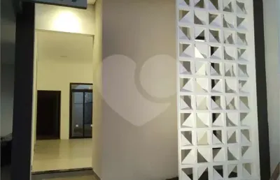 Casa em condomínio fechado com 3 quartos à venda na Avenida Agenor Galdino Do Prado, 300, Jardim Jóckei Club A, São Carlos