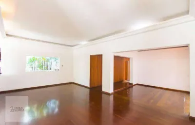 Casa térrea com 300m² construídos a 200m do metrô eucaliptos – moema