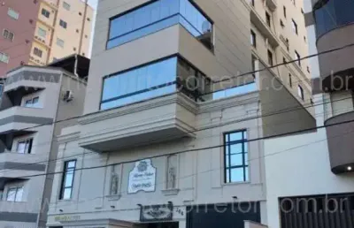 Apartamento à venda na Rua 321, 264, Meia Praia, Itapema