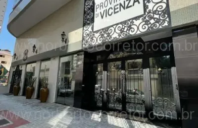 Apartamento à venda na Rua 260, 287, Meia Praia, Itapema