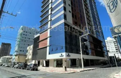 Apartamento à venda na Avenida Senador Atílio Fontana, 933, Balneário Perequê, Porto Belo