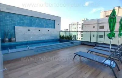 Apartamento à venda na Rua 216, 201, Meia Praia, Itapema