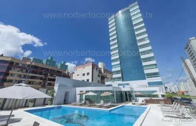 Apartamento à venda na Rua 297, 50, Meia Praia, Itapema