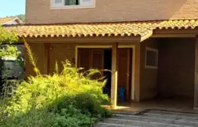 Casa com 6 quartos à venda em Toninhas, Ubatuba 