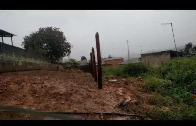 Terreno à venda no Jardim Itamaracá, Suzano 