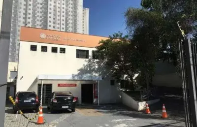 Prédio para alugar na Avenida Fábio Eduardo Ramos Esquivel, Centro, Diadema