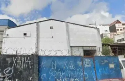 Terreno à venda na Rua Almirante Cockrane, Conceição, Diadema