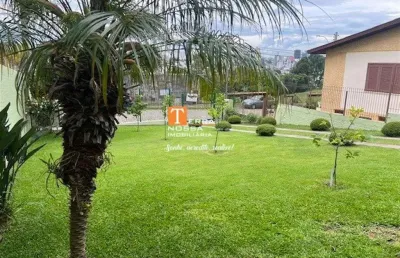 Casa semimobiliada, 03 dormitórios, bairro salgado filho em caxias do sul - rs