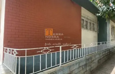 Casa de esquina com 03 dormitórios para locação, bairro cristo redentor em caxias do sul - rs