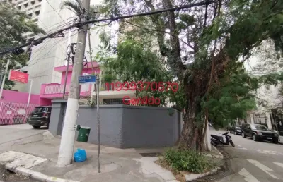 Sobrado   de esquina comercial ou residecial 3 quartos 1 suite 4 vagas 4 banheiro  fl55