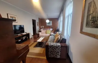 Sobrado no jaguaré: 200 metros, 3 dormitórios, 4 vagas