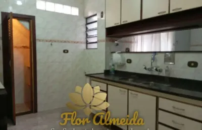 Venda sobrado 125m² 02 dormitórios, 03 banheiros e duas vagas de garagens - fl38