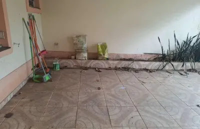 Casa com 3 quartos à venda na Rua Flávio Cescon, 2, Vila Gomes, São Paulo
