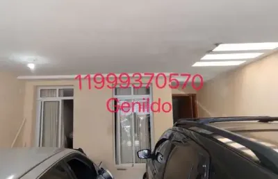 Sobrado 3 quartos sendo 2 suites 1 edicula com banheiro 2 vagas quintal fácil acesso ao metro fl55