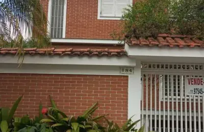 Sobrado de 300m², 4 dorms, 2 suítes, piscina e vaga para 4 carros na vila são francisco - fl43