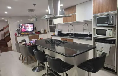 Venda sobrado 150m² 05 dormitórios 03 suítes e 04 vagas de garagens - fl38
