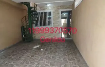 Casa 2 quartos varanda 1 vaga sala cozinha quintal aceita pet fácil acesso ao metro fl55