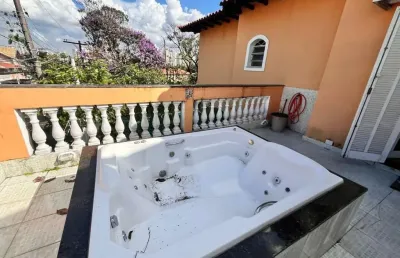 Casa com jacuzi 3 quartos  ar condicionado area gourmet aceita pet no butantã fl48