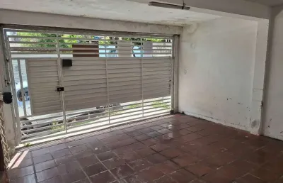 Casa em condomínio fechado com 3 quartos para alugar na Rua Doutor Raphael de Oliveira Pirajá, 58, Jardim Santos Dumont, São Paulo