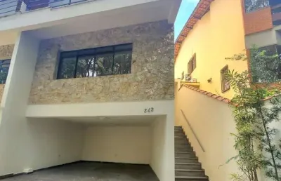 Sobrado 3 quartos 1 suíte 4 vagas com 250m2 no butantã