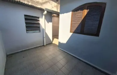 Casa com 2 quartos para alugar na Rua Antônio Francisco da Costa Lisboa, 92, Jardim Bonfiglioli, São Paulo