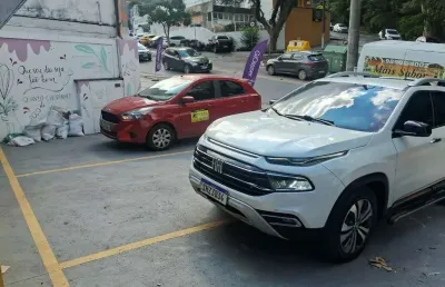 Prédio com 4 salas para alugar na Avenida Comendador Alberto Bonfiglioli, 515, Jardim Bonfiglioli, São Paulo