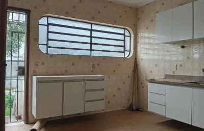 Casa venda 300m³  03 dormitórios sendo 01 suíte e duas vagas de garagens - fl38
