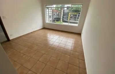 Casa para alugar com  2 quartos próximo ao metrô  - jd trussardi. fl56