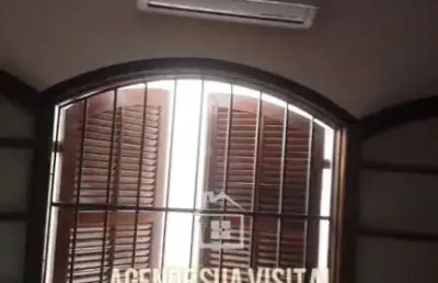 Casa com 2 quartos e 2 banheiros à alugar, 150 m² por r$3.000,00/mês - fl59
