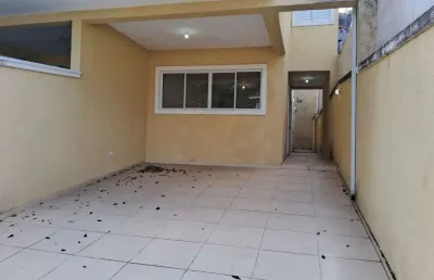 Casa em condomínio fechado com 3 quartos para alugar na Rua Judite França Costa, 15, Jardim Bonfiglioli, São Paulo